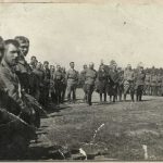 Fotografia przedstawiająca mszę polową odprawioną z okazji utworzenia 7 pułku piechoty legionowej, 1916 r.