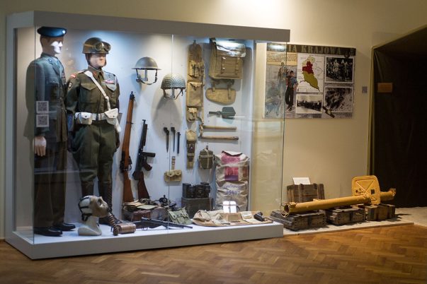 Fragment ekspozycji "Żołnierz Polski ..."
