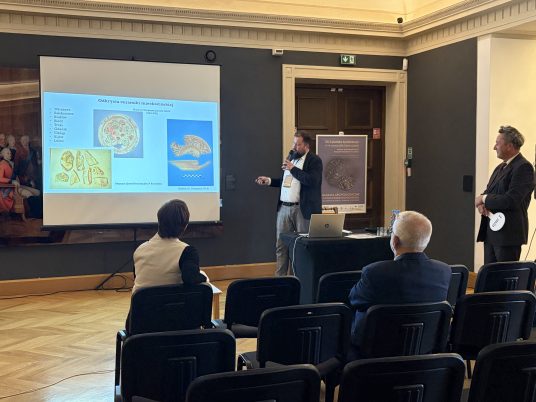 „LUKSUS W SKALI MIKRO" na konferencjach naukowych
